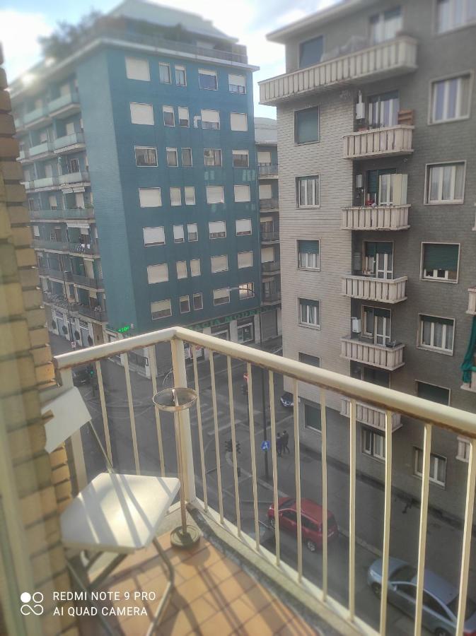 Torino Piazza Santa Rita Bilocale Inalpi Arena Ex Palaalpitour Santa Rita Appartement Buitenkant foto